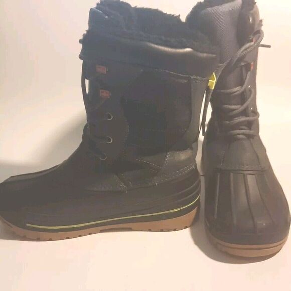 Swiss Tech Thinsulate Waterproof Leather Snow Boots – Kids Size 3 – Black - Picture 7 of 13